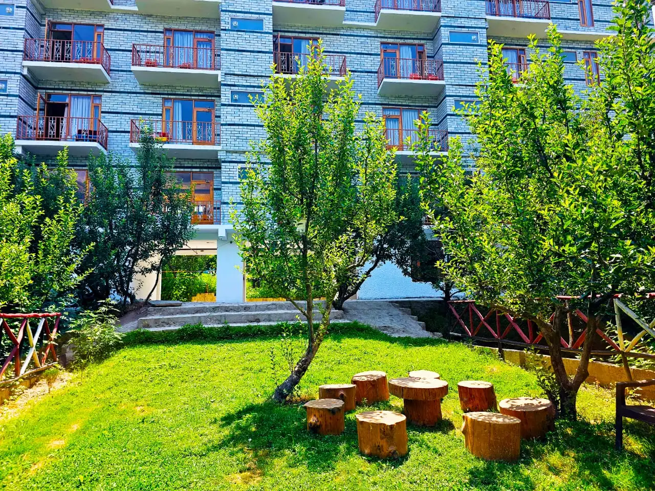 Peaceful hotel garden at Marina Heights Manali